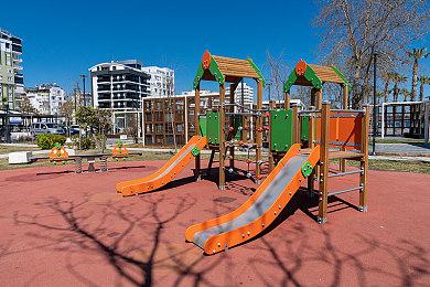 高尔夫肉鸽卡牌游戏《Golfie》EA发售 支持中文